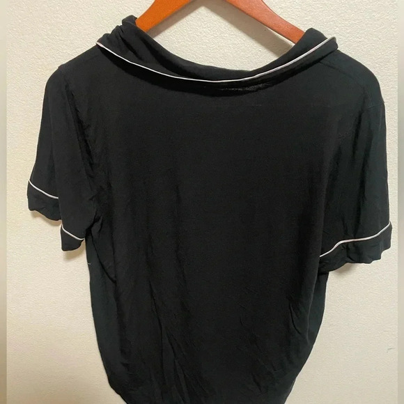 Victorias Secret black pijama shirt size Medium - Picture 3 of 5